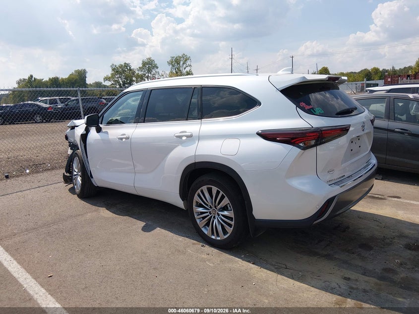 TOYOTA HIGHLANDER - zdjęcie 14