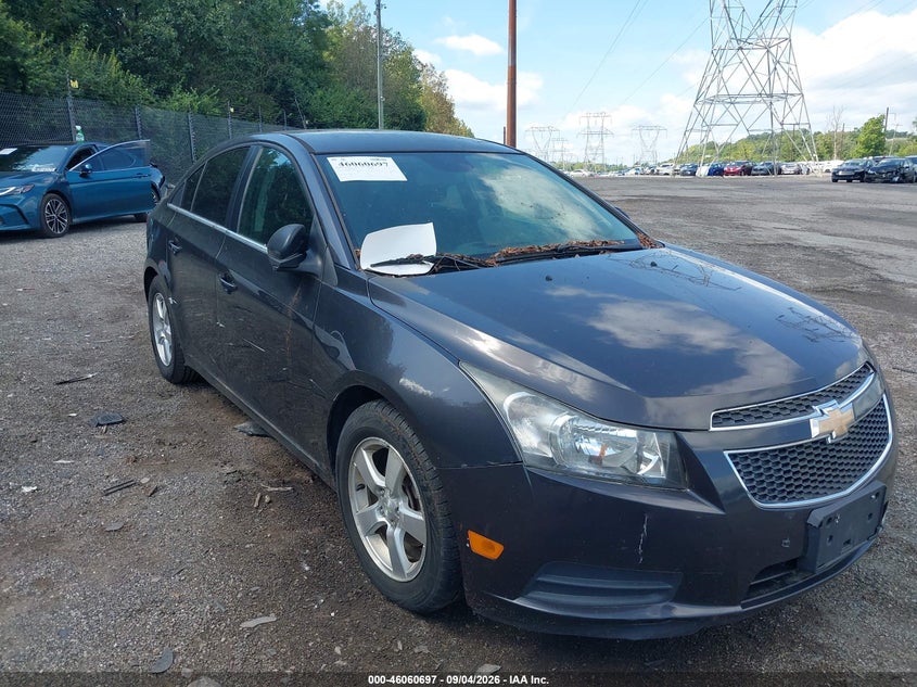 2014 CHEVROLET CRUZE auction photo 1