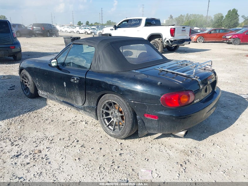 1999 MAZDA MX-5 MIATA auction photo 3