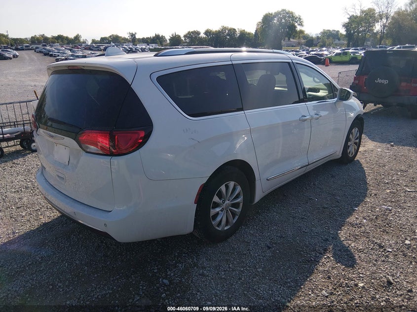 Vin: 2c4rc1bgxkr665981, lot: 46560236, chrysler pacifica touring l 20194