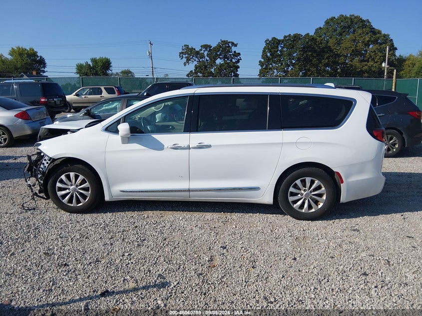 CHRYSLER PACIFICA - zdjęcie 15