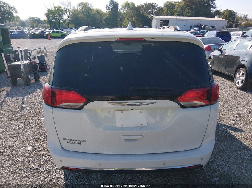 CHRYSLER PACIFICA - zdjęcie 17