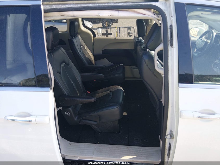 CHRYSLER PACIFICA - zdjęcie 8