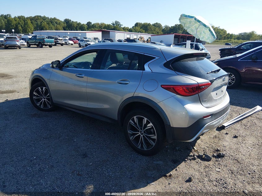 Vin: sjkch5cr1ja049696, lot: 46560253, infiniti qx30 premium 20183