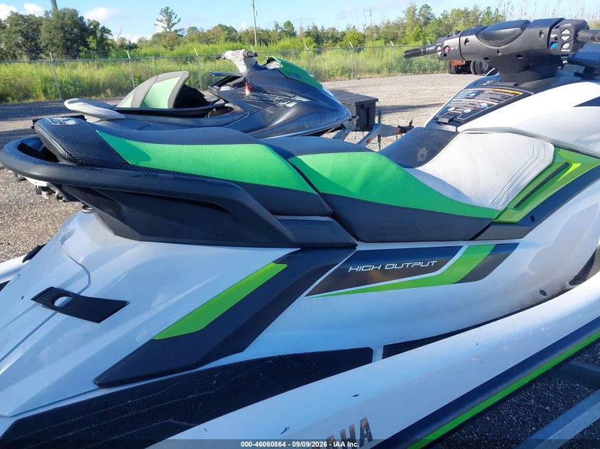 2020 YAMAHA CRUISER auction photo 8