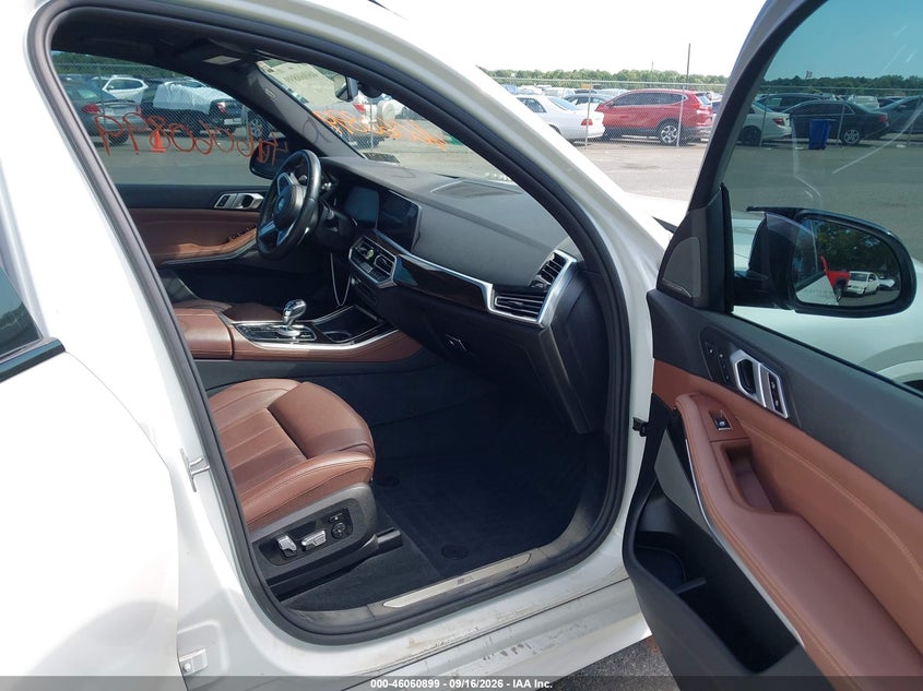 BMW X5 2019 VIN 5UXJU2C5XKLN66176