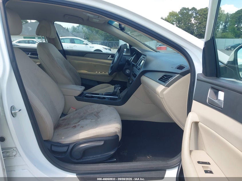 2015 HYUNDAI SONATA auction photo 5