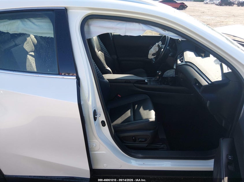 LEXUS UX 200 - zdjęcie 5