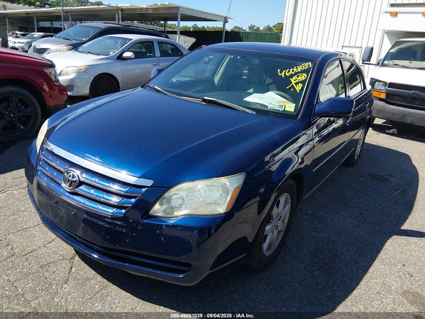 2006 TOYOTA AVALON auction photo 2