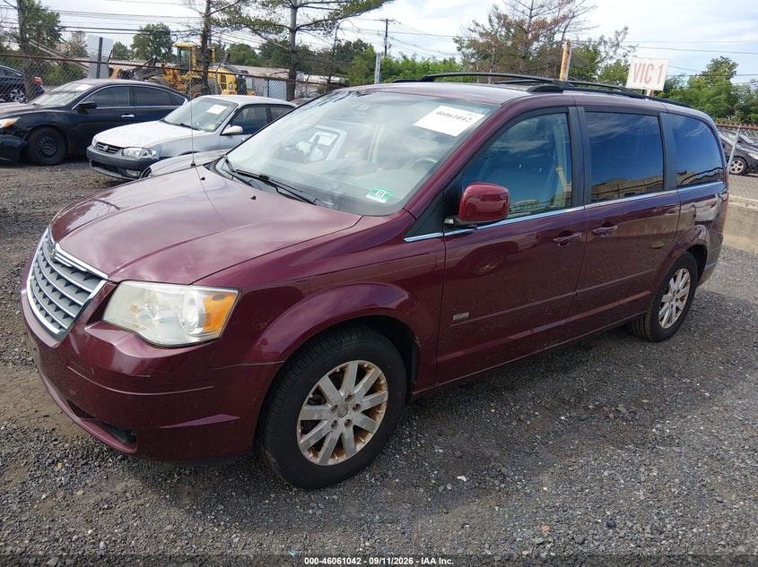 CHRYSLER TOWN & COUNTRY 2008 VIN 2A8HR54P28R841471