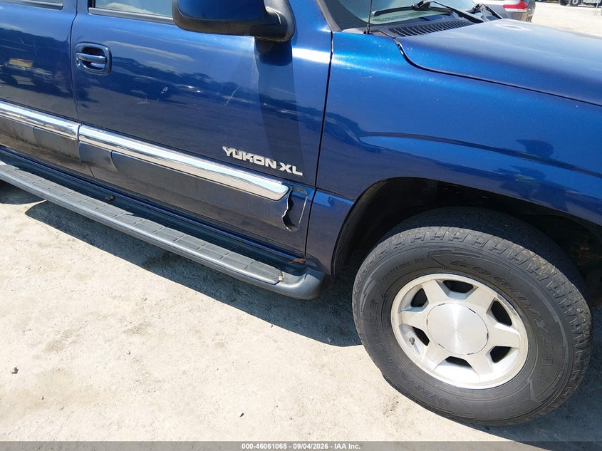 2001 GMC YUKON XL 1500 auction photo 6