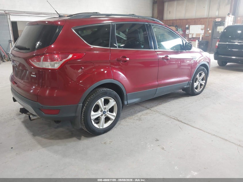 2016 FORD ESCAPE auction photo 4