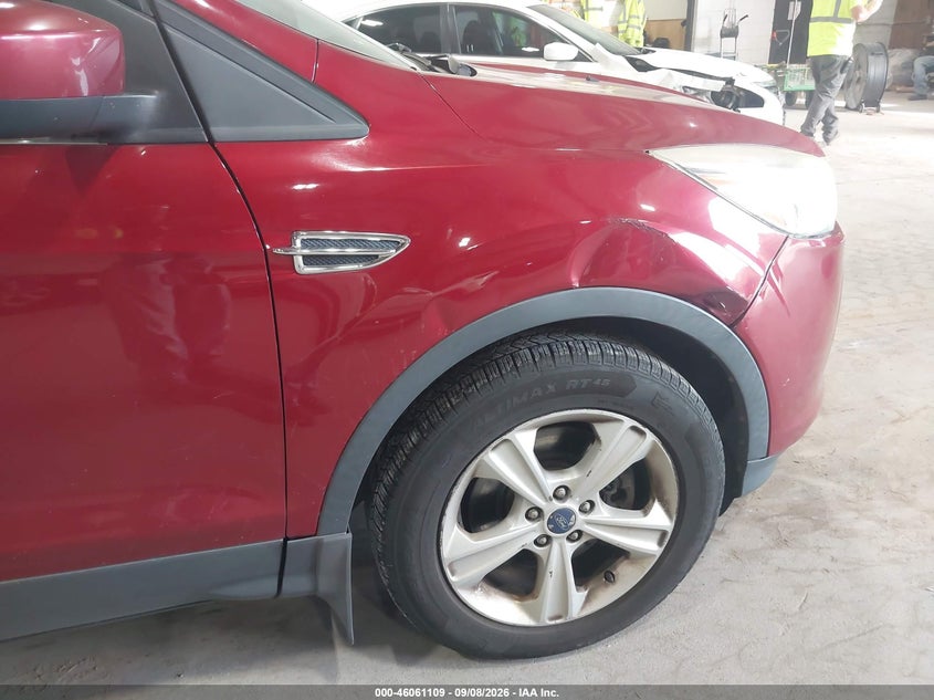 2016 FORD ESCAPE auction photo 6