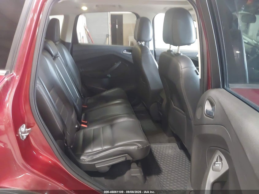 2016 FORD ESCAPE auction photo 8