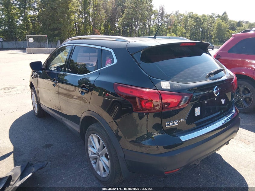 2019 NISSAN ROGUE SPORT auction photo 3