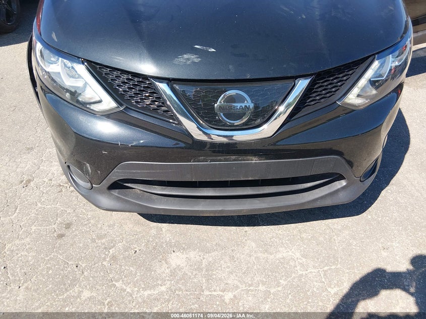 2019 NISSAN ROGUE SPORT auction photo 6
