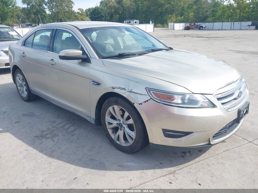 2011 FORD TAURUS auction photo 1