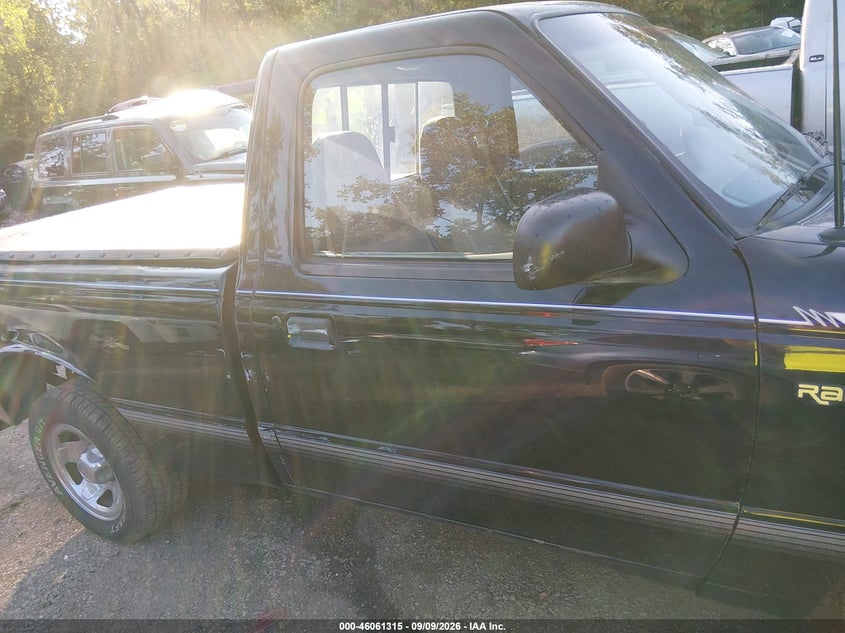 FORD RANGER 1995 VIN 1FTCR10A7SPA77007