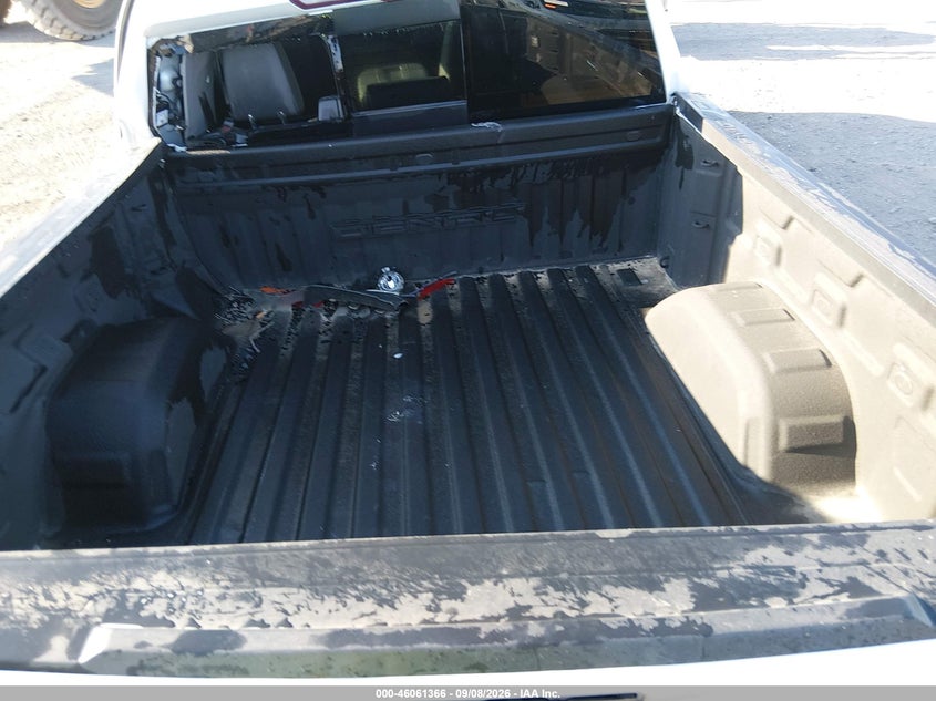 GMC SIERRA 1500 - zdjęcie 17
