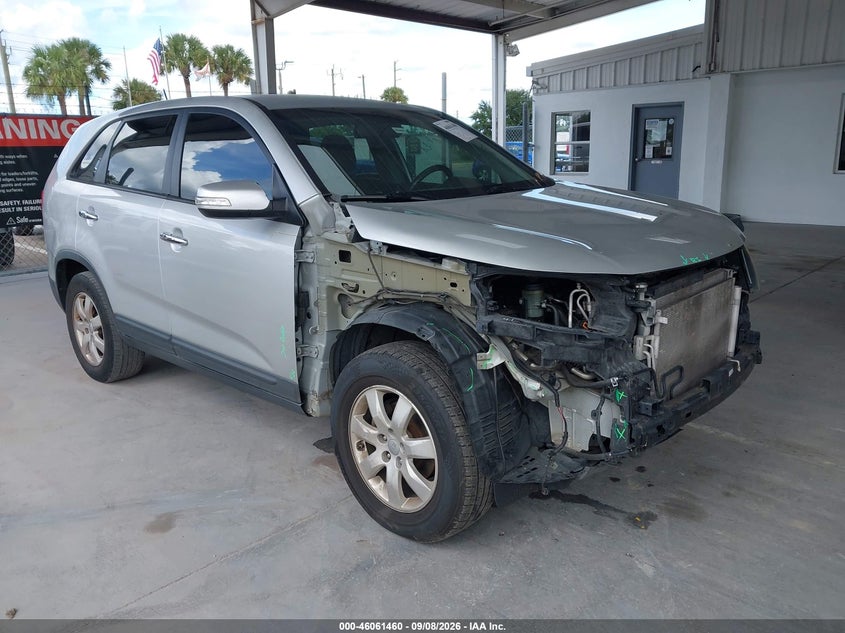 KIA SORENTO 2013 VIN 5XYKT4A1XDG341856