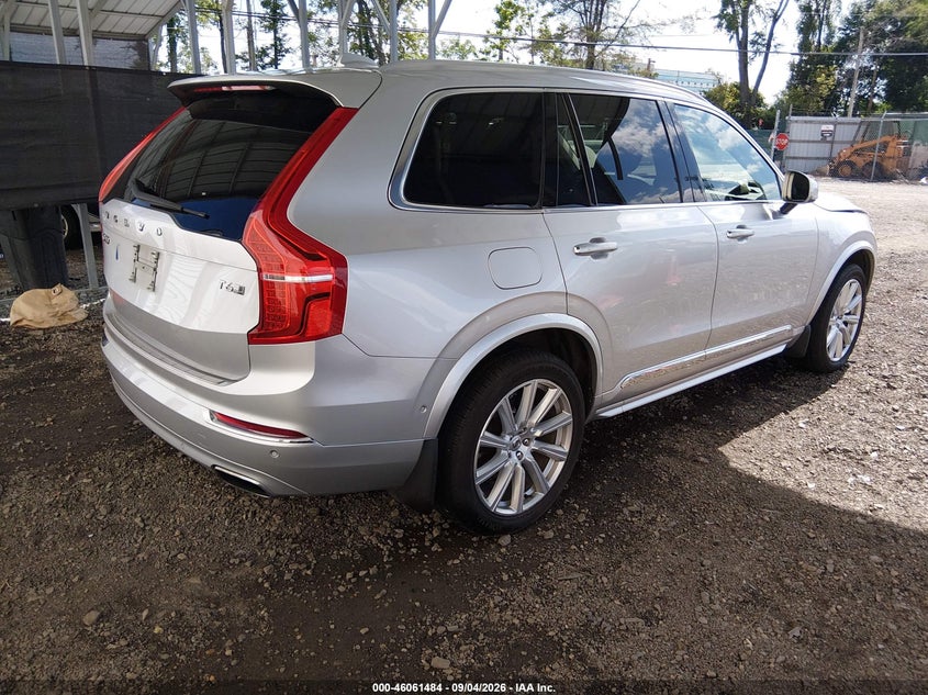 VOLVO XC90 - zdjęcie 4
