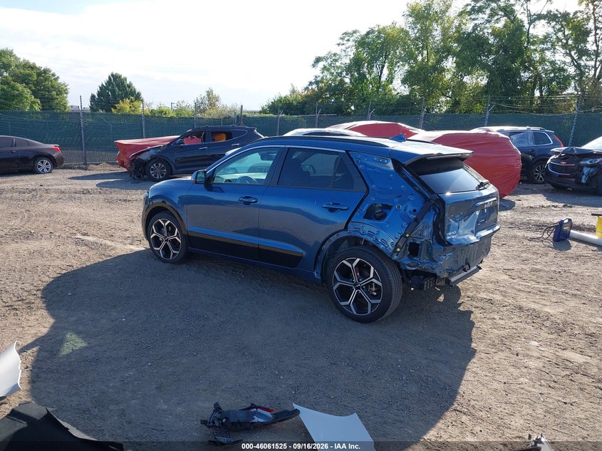 Vin: kndcr3lexp5091951, lot: 46561052, kia niro ex touring 20233