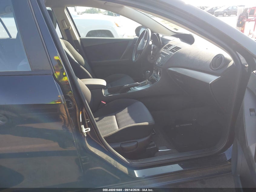 2010 MAZDA MAZDA3 auction photo 5