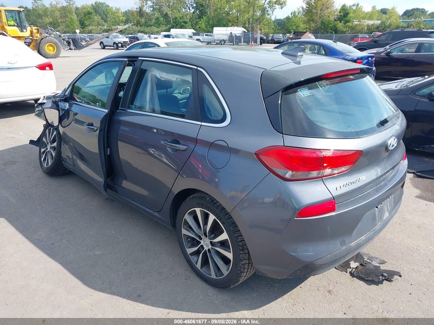 2018 HYUNDAI ELANTRA GT auction photo 3
