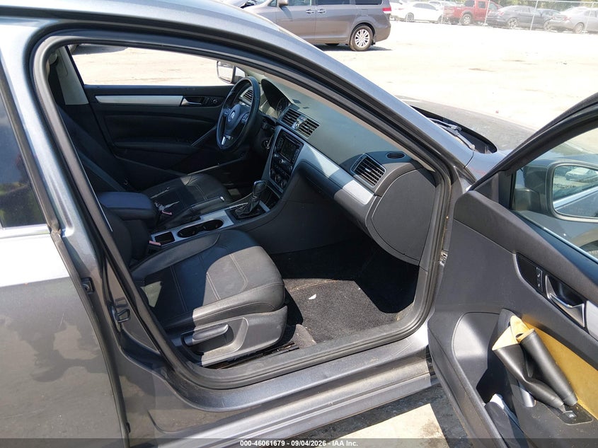 2013 VOLKSWAGEN PASSAT SEDAN 2.5L I-5 DOHC, VVT, REGULAR , 170HP