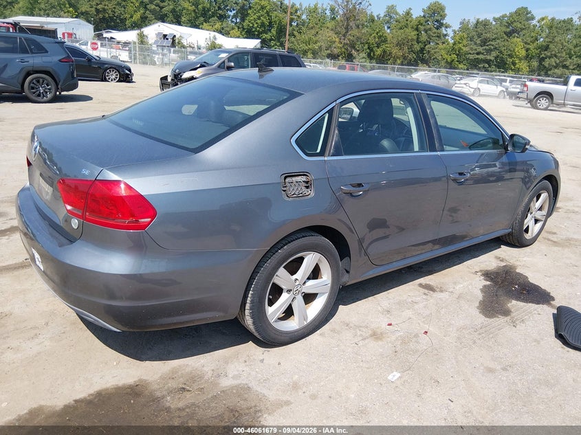 2013 VOLKSWAGEN PASSAT auction photo 4