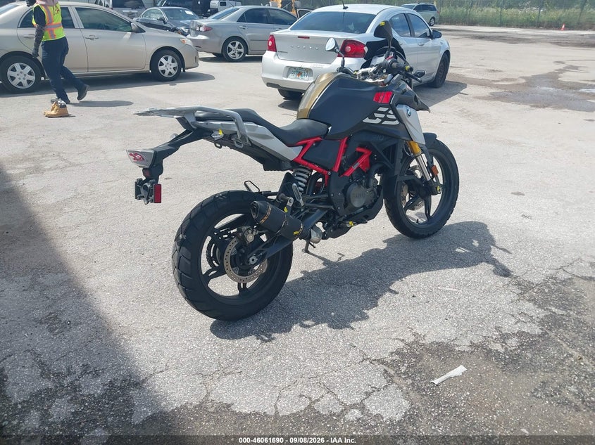 BMW G310 2023
