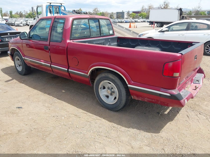1996 CHEVROLET S-10 PICKUP COUPE 4.3L V6 FI F
