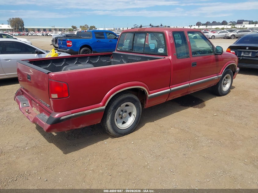 1996 CHEVROLET S-10 PICKUP COUPE 4.3L V6 FI F