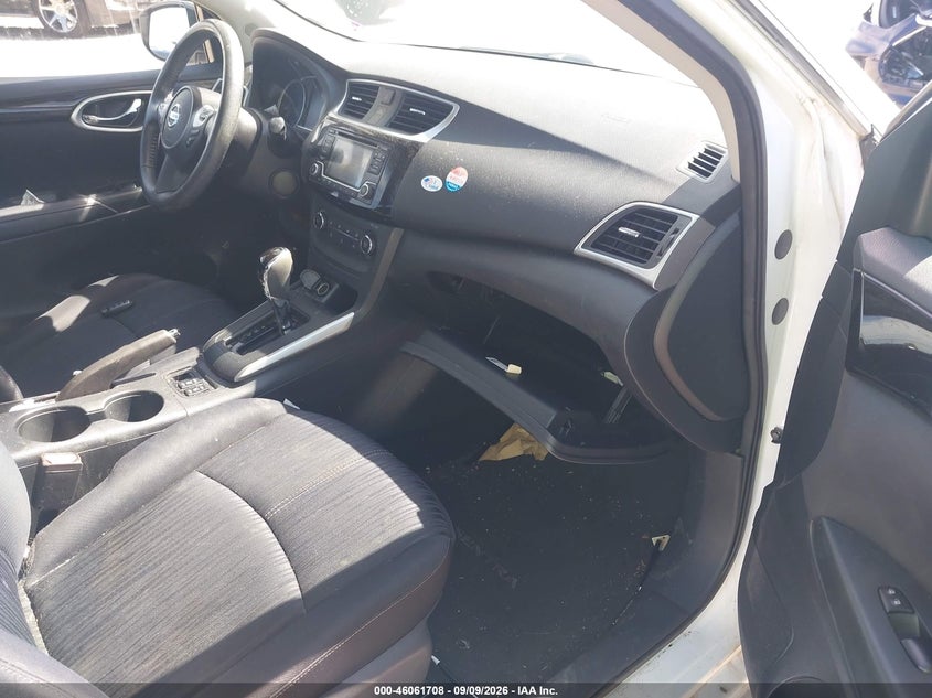 2016 NISSAN SENTRA auction photo 5