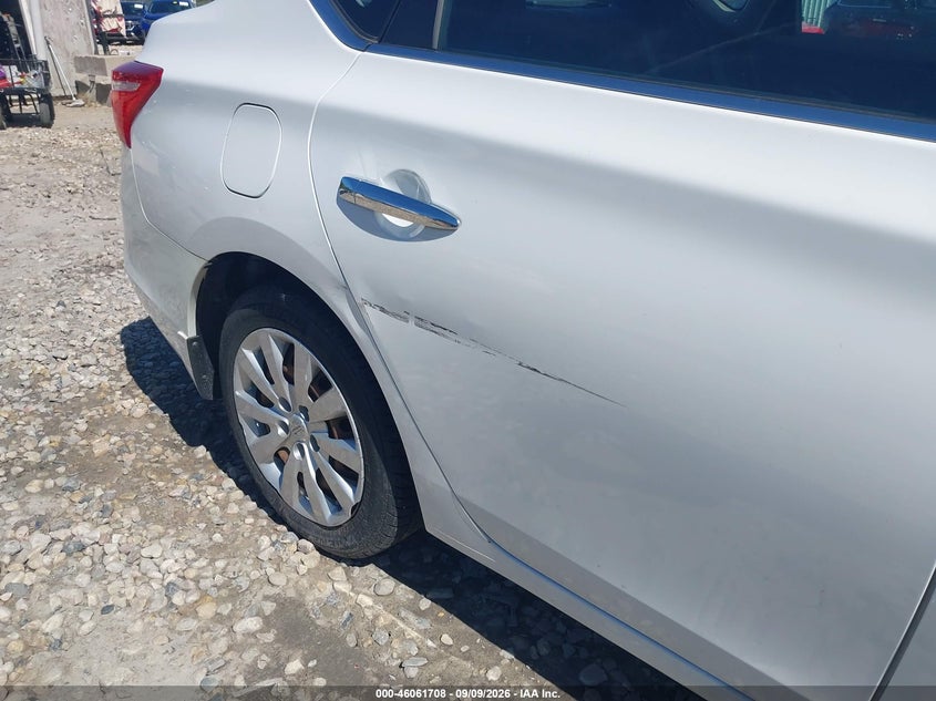 2016 NISSAN SENTRA auction photo 6