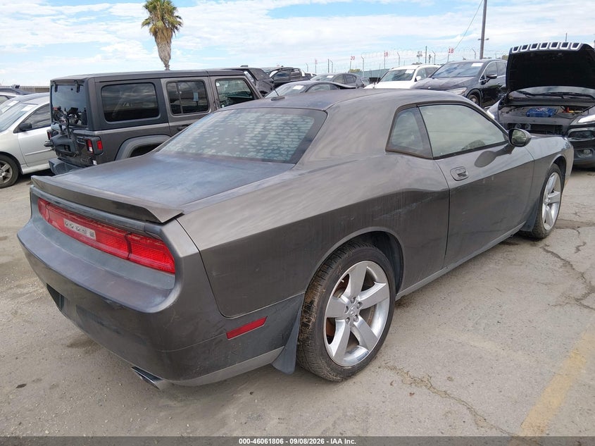 2009 DODGE CHALLENGER auction photo 4