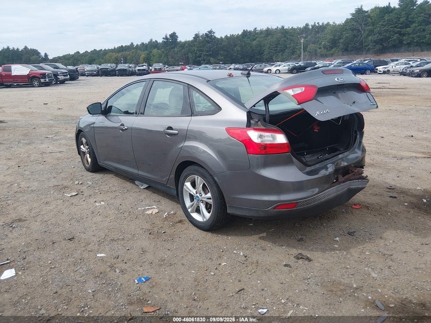 Vin: 1fadp3f2xdl186082, lot: 46561357, ford focus se 20133