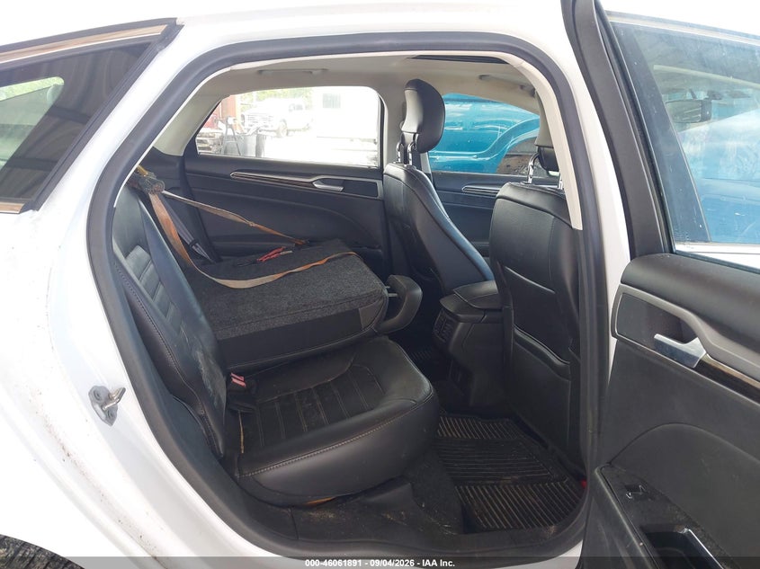 2014 FORD FUSION auction photo 8