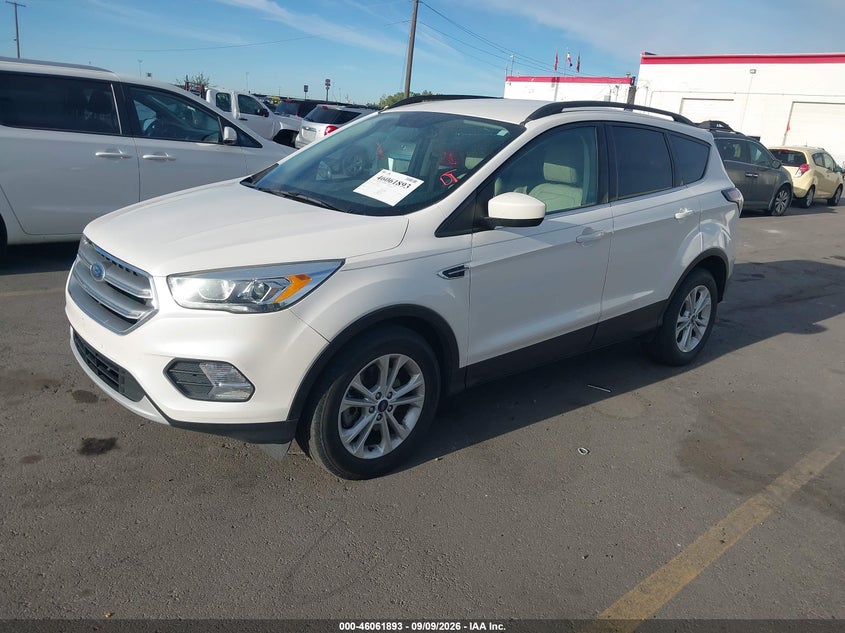 2017 FORD ESCAPE auction photo 2