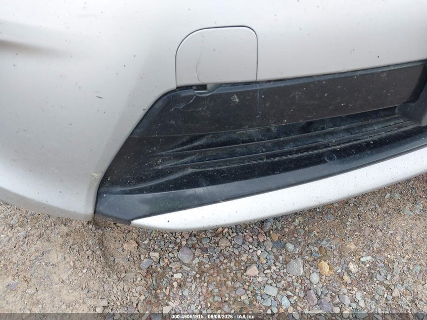 2014 TOYOTA PRIUS auction photo 6