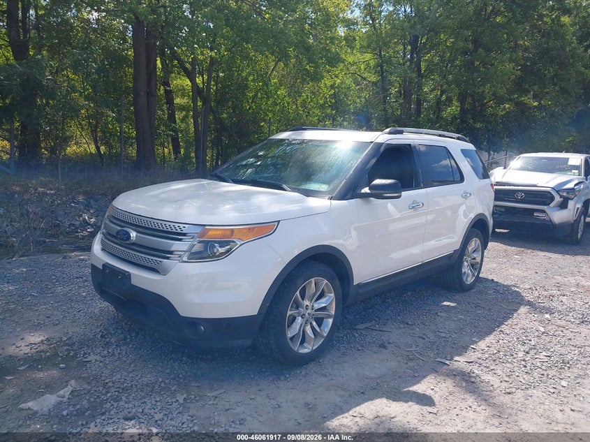 2013 FORD EXPLORER auction photo 2