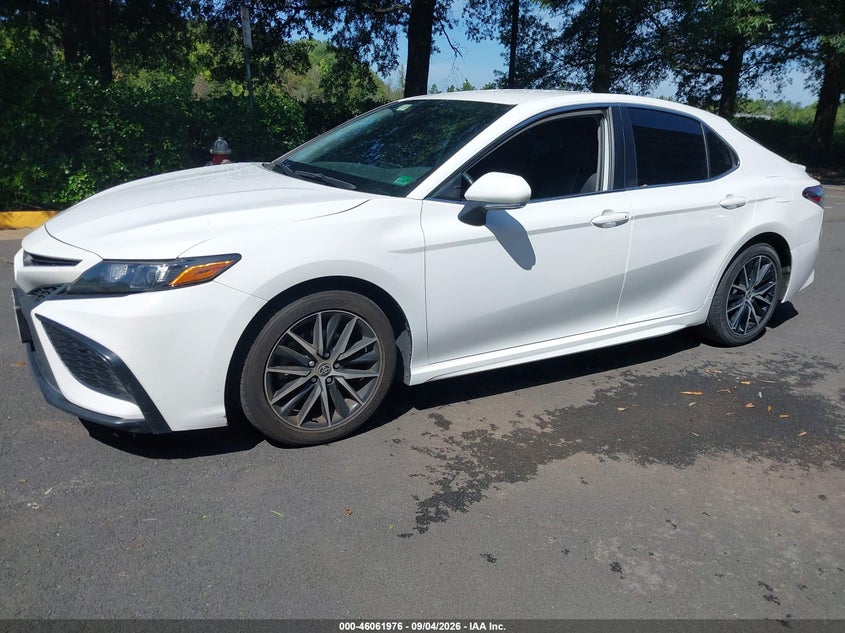 2023 TOYOTA CAMRY auction photo 2