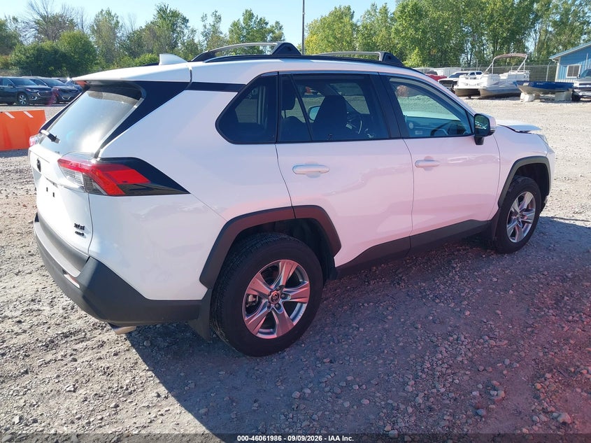 2025 TOYOTA RAV4 auction photo 4