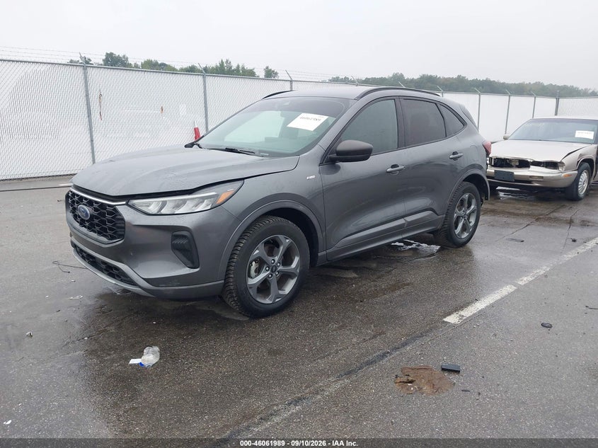 Vin: 1fmcu9mn3pub36729, lot: 46561516, ford escape st-line 20232