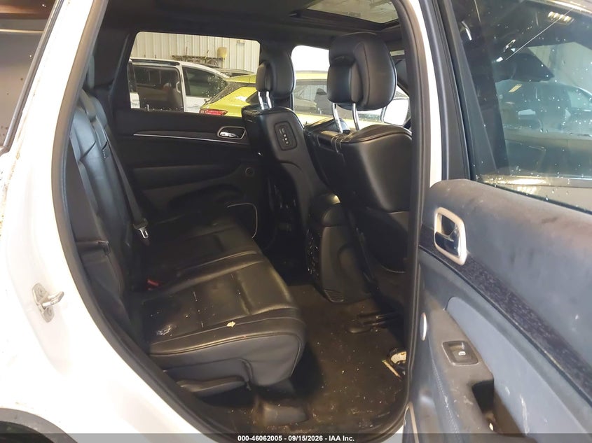 JEEP GRAND CHEROKEE 2015 VIN 1C4RJFJT1FC823785
