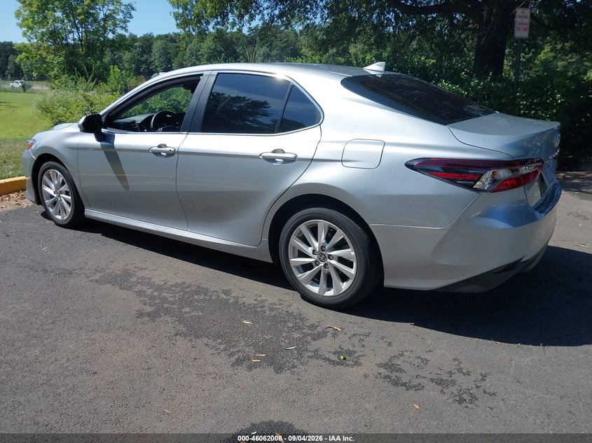 2024 TOYOTA CAMRY auction photo 3