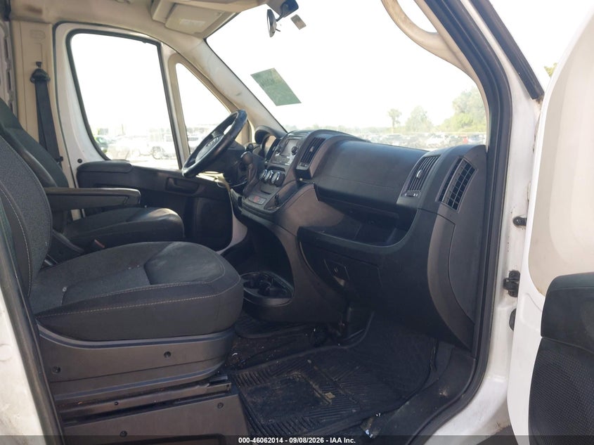 2017 RAM PROMASTER 1500 auction photo 5