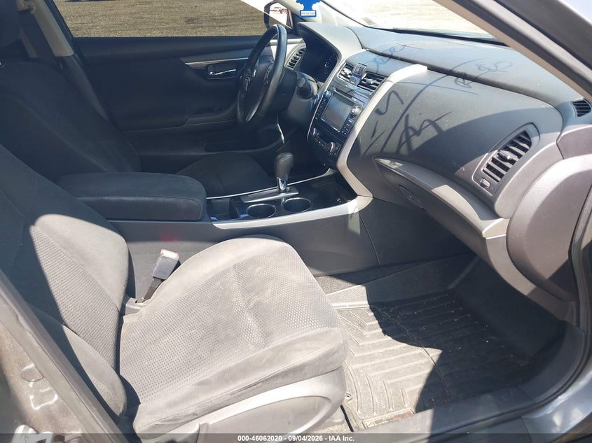 2014 NISSAN ALTIMA auction photo 5