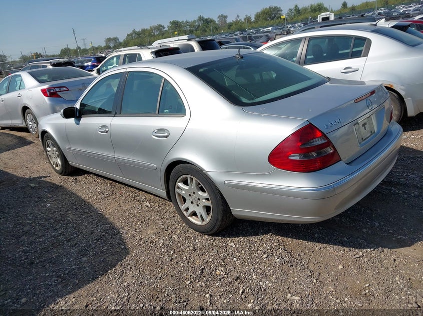 2005 MERCEDES-BENZ E 320 CDI auction photo 3