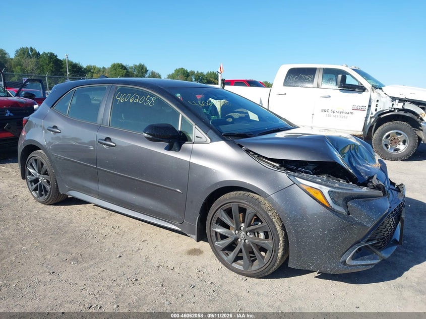 Vin: jtnc4mbe0t3256493, lot: 46561585, toyota corolla xse 2026 img_1